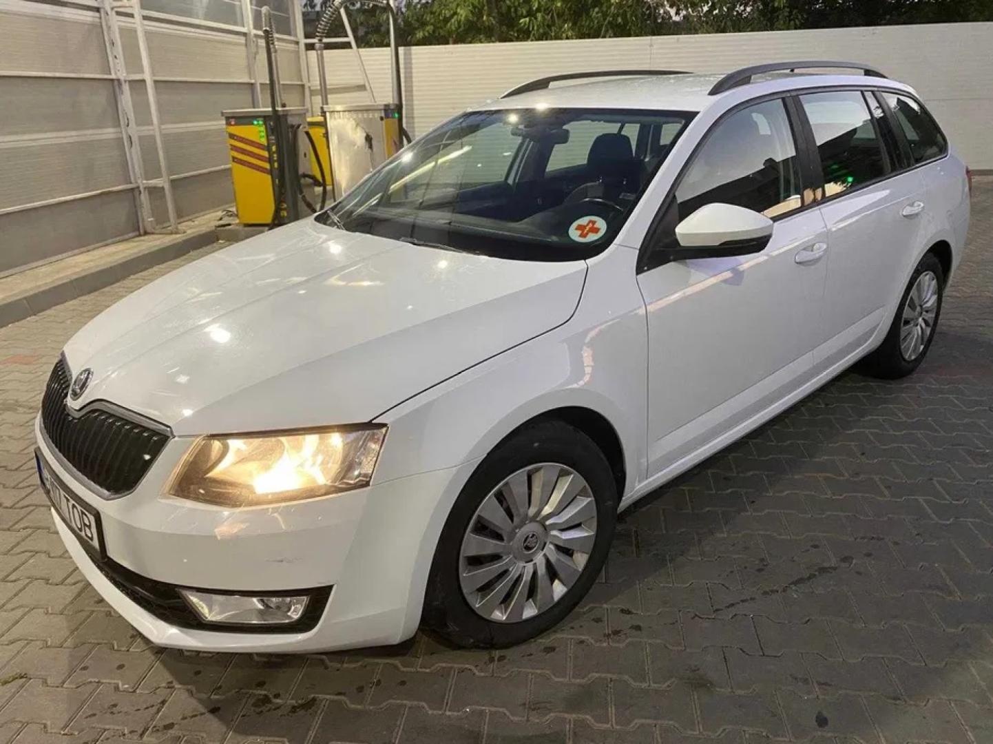 Cumpara/ Vinde online Skoda Octavia 2017 SH, la cel mai bun pret pentru tine!