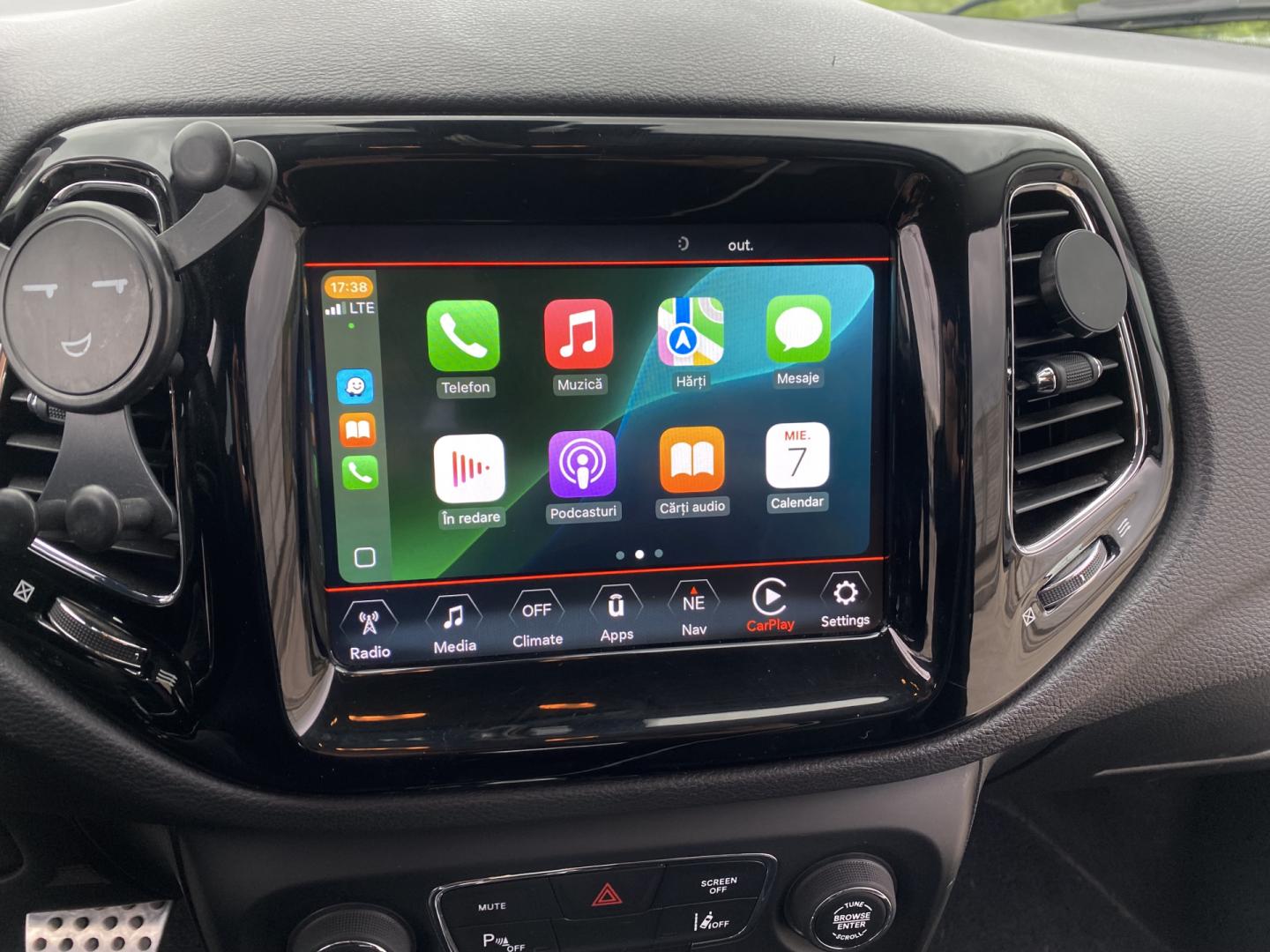 Cumpara/ Vinde online Jeep Compass 2018 SH, la cel mai bun pret pentru tine!