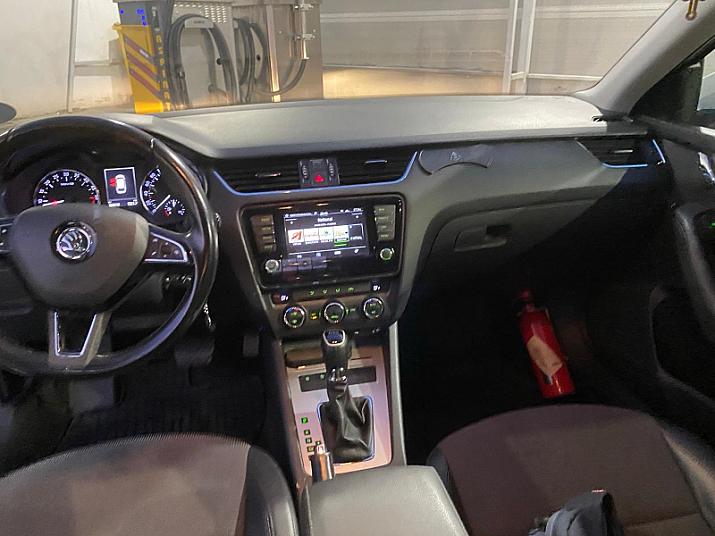 Cumpără / Vinde Skoda Octavia 2017 SH, la cel mai bun pret pentru tine!