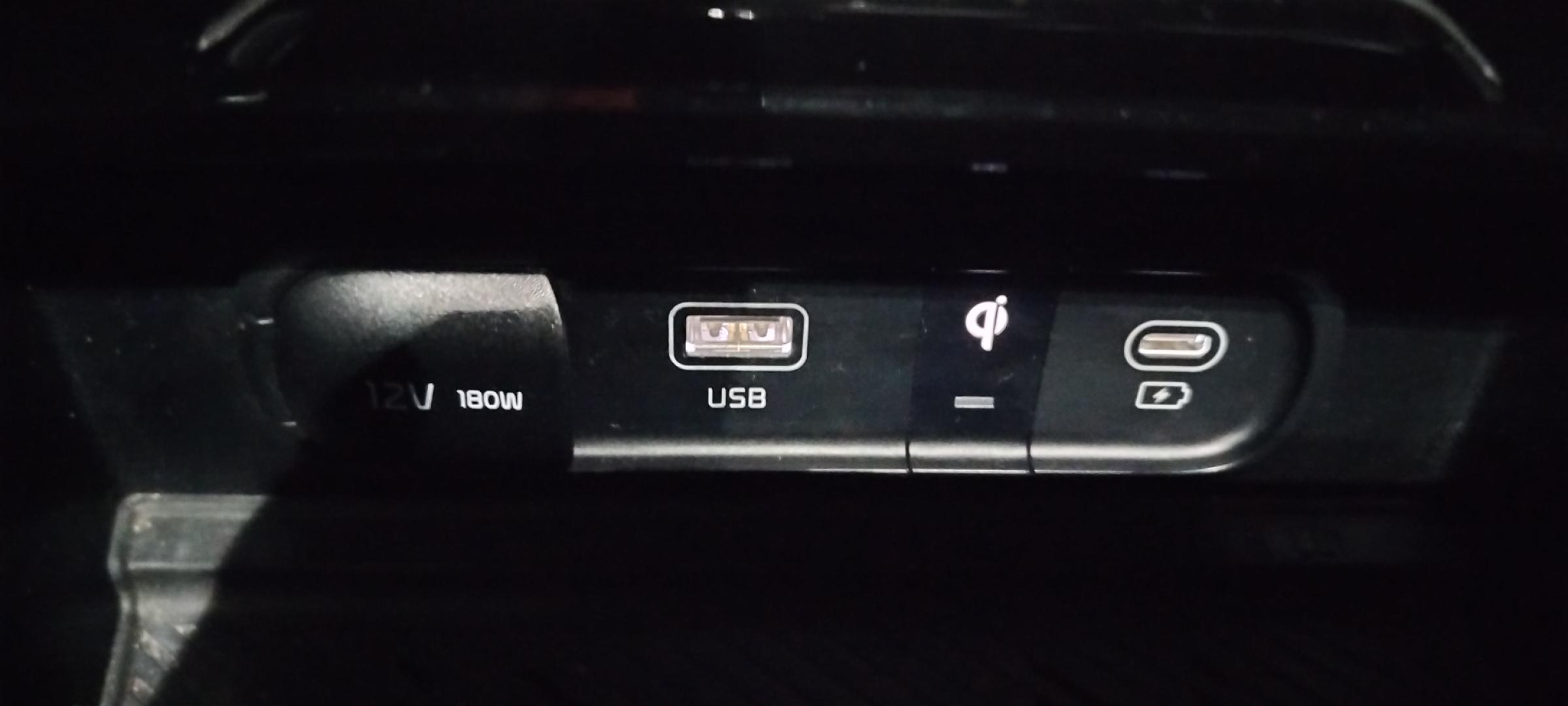 Cumpara/ Vinde online Kia Sportage 2023 SH, la cel mai bun pret pentru tine!