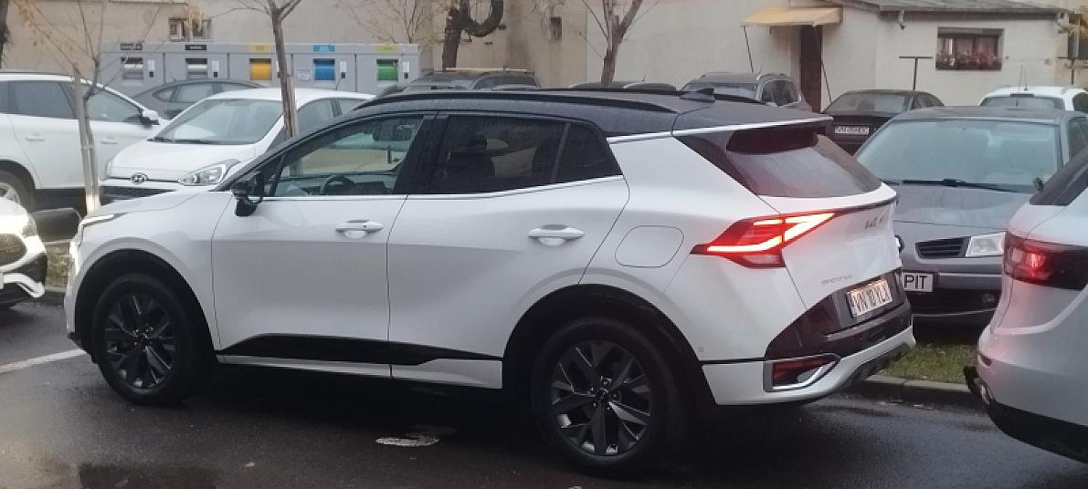 Cumpără / Vinde Kia Sportage 2023 SH, la cel mai bun pret pentru tine!