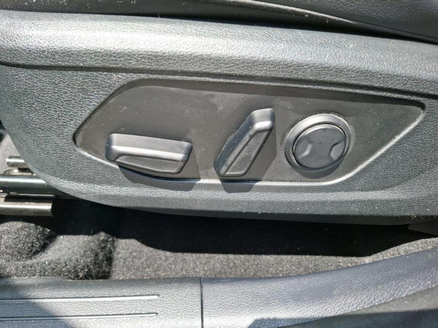 Cumpara/ Vinde online Kia Sportage 2023 SH, la cel mai bun pret pentru tine!