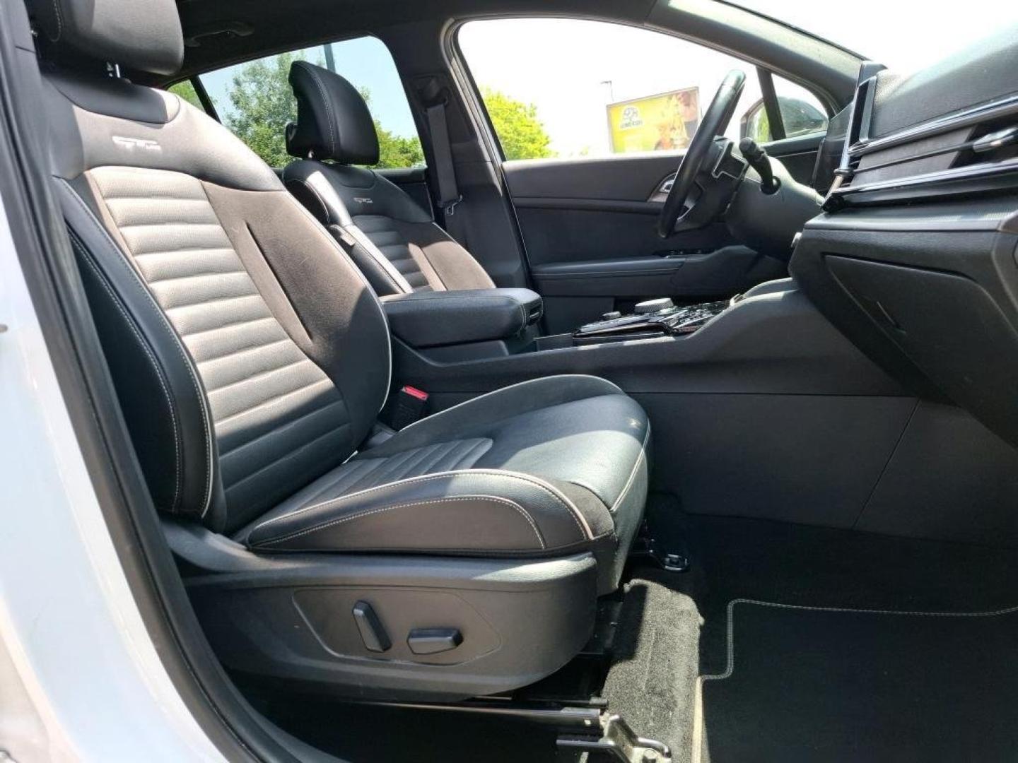 Cumpara/ Vinde online Kia Sportage 2023 SH, la cel mai bun pret pentru tine!