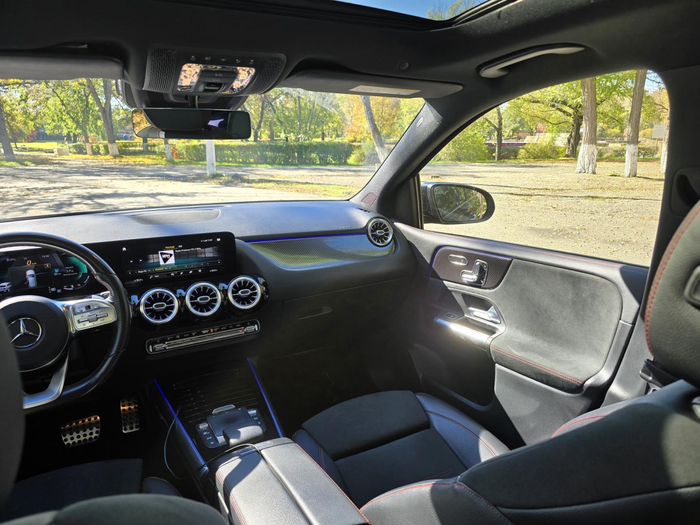 Cumpara/ Vinde online Mercedes-Benz B 200 2020 SH, la cel mai bun pret pentru tine!