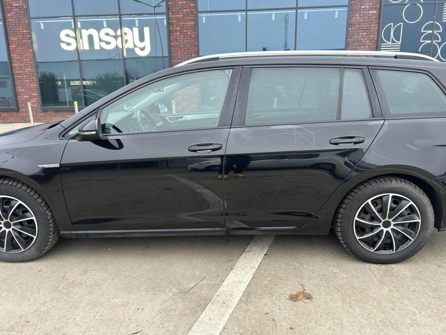 Cumpara/ Vinde online Volkswagen Golf 2015 SH, la cel mai bun pret pentru tine!