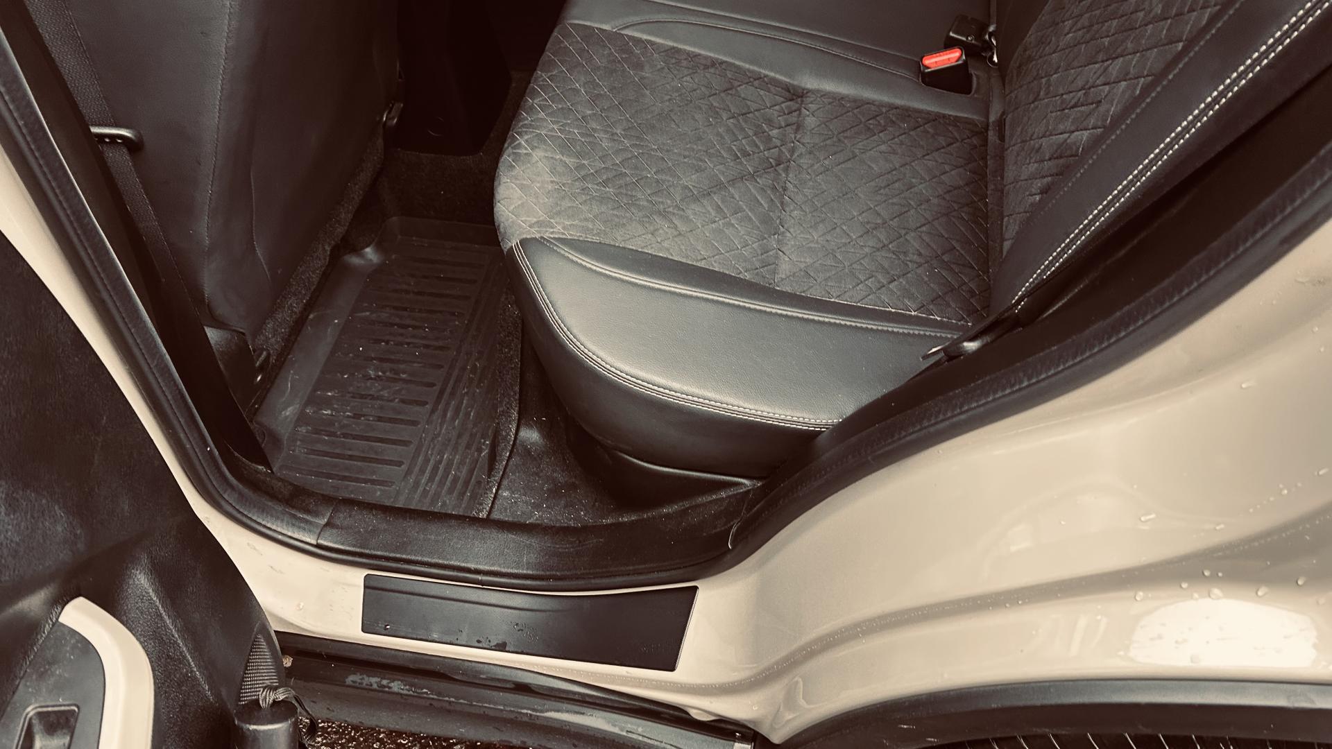 Cumpara/ Vinde online Suzuki Vitara 2018 SH, la cel mai bun pret pentru tine!