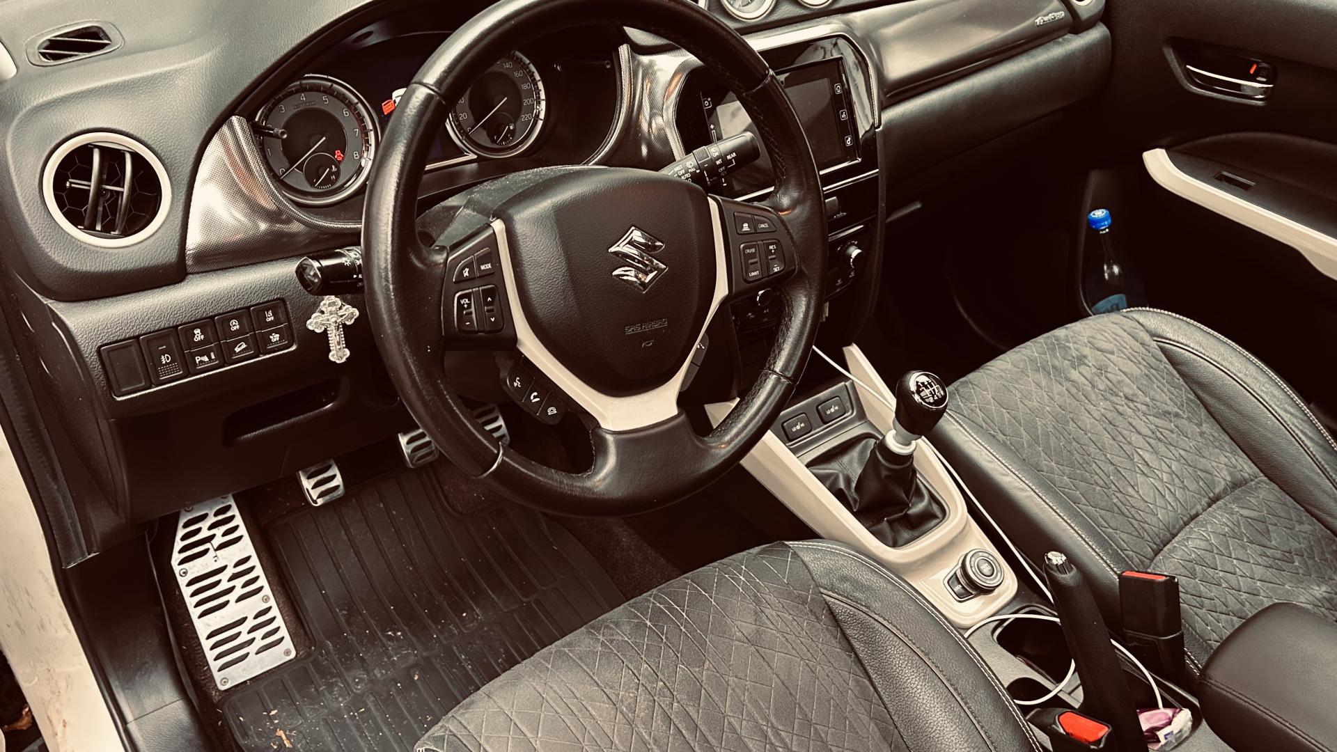 Cumpara/ Vinde online Suzuki Vitara 2018 SH, la cel mai bun pret pentru tine!