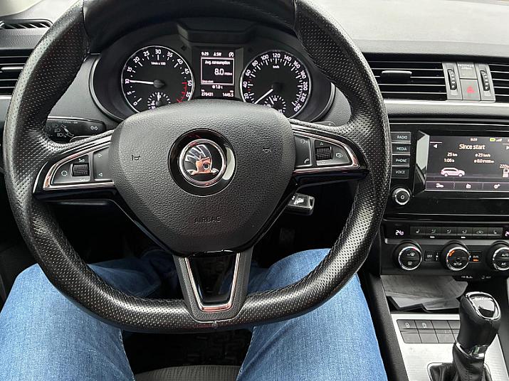 Cumpără / Vinde Skoda Octavia 2015 SH, la cel mai bun pret pentru tine!