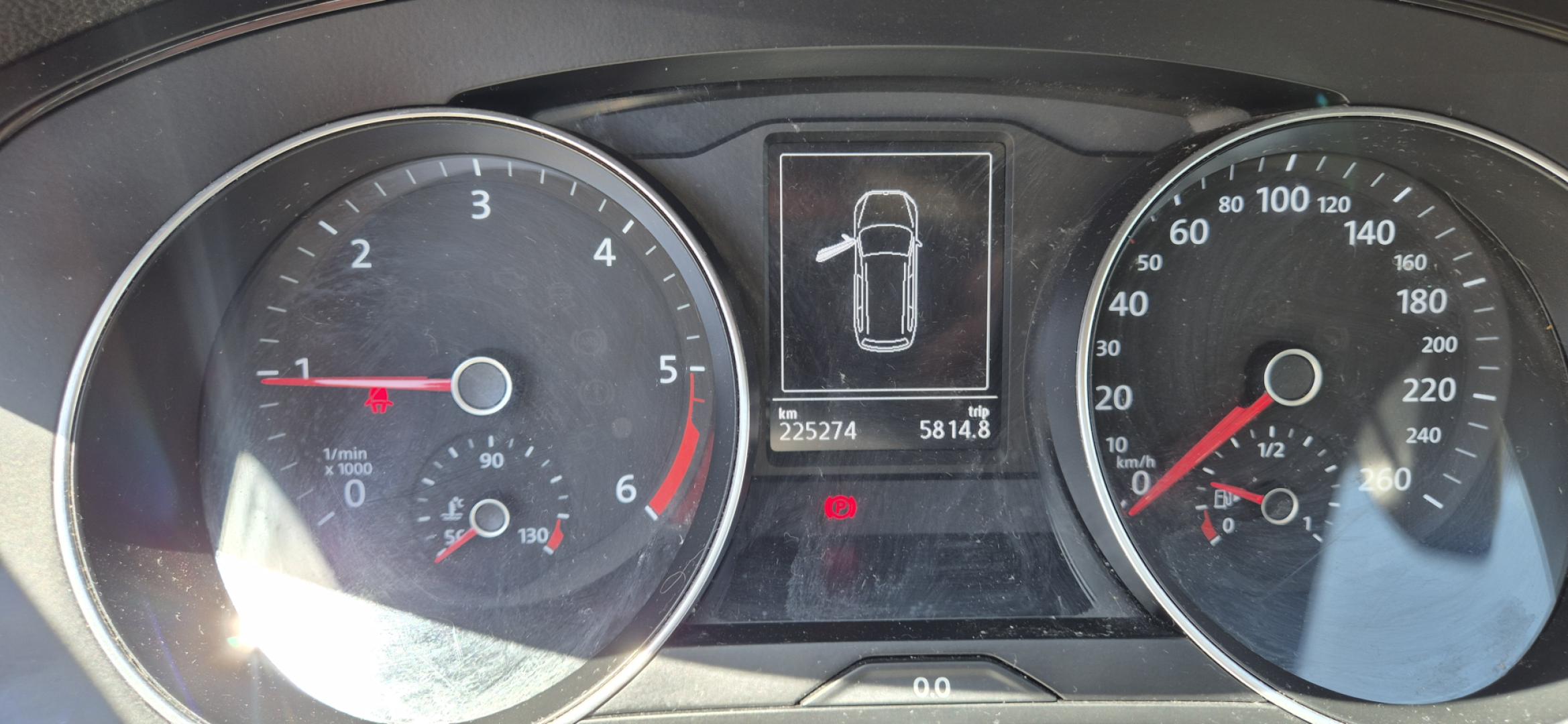 Cumpara/ Vinde online Volkswagen Passat 2016 SH, la cel mai bun pret pentru tine!