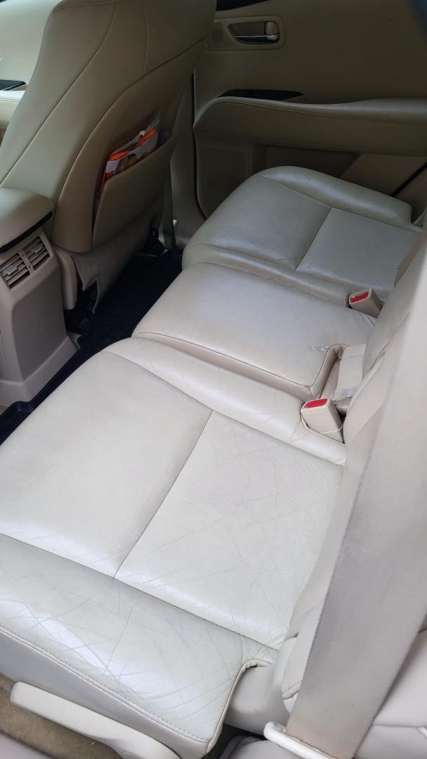 Cumpara/ Vinde online Lexus RX 450 2010 SH, la cel mai bun pret pentru tine!