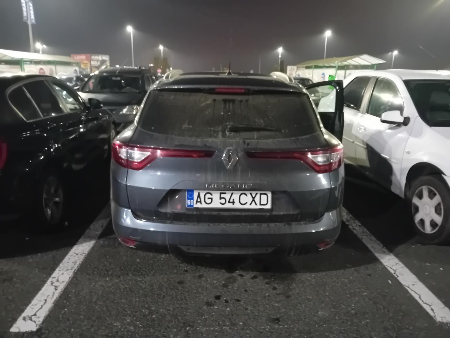 Cumpara/ Vinde online Renault  Megane 2018 SH, la cel mai bun pret pentru tine!