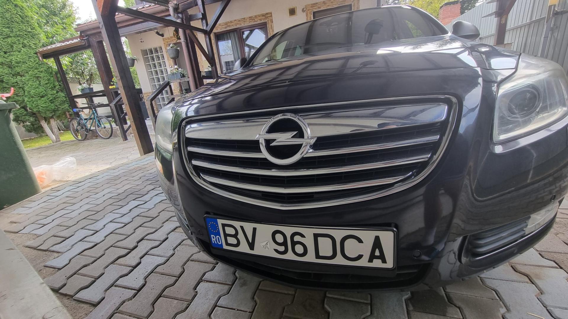 Cumpara/ Vinde online Opel Insignia 2012 SH, la cel mai bun pret pentru tine!