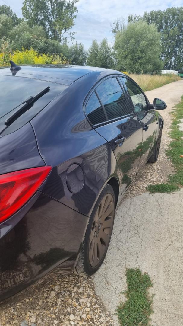 Cumpara/ Vinde online Opel Insignia 2012 SH, la cel mai bun pret pentru tine!