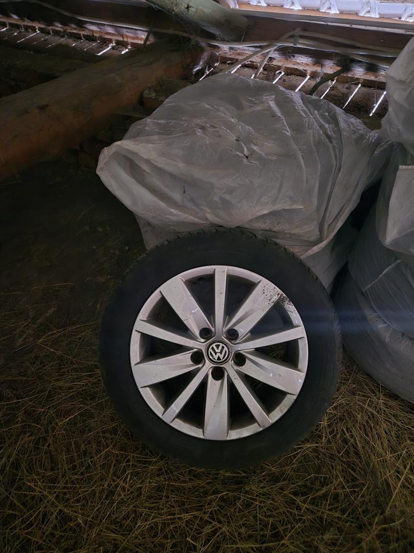 Cumpara/ Vinde online Volkswagen Passat 2012 SH, la cel mai bun pret pentru tine!