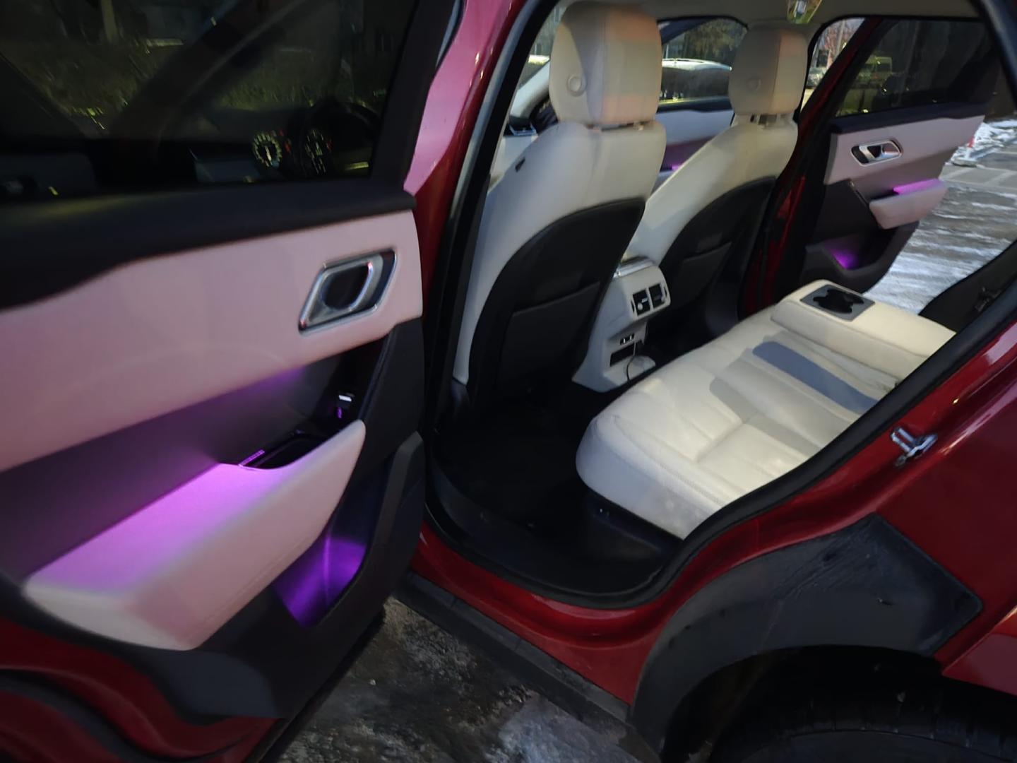 Cumpara/ Vinde online Land Rover Range Rover Velar 2019 SH, la cel mai bun pret pentru tine!