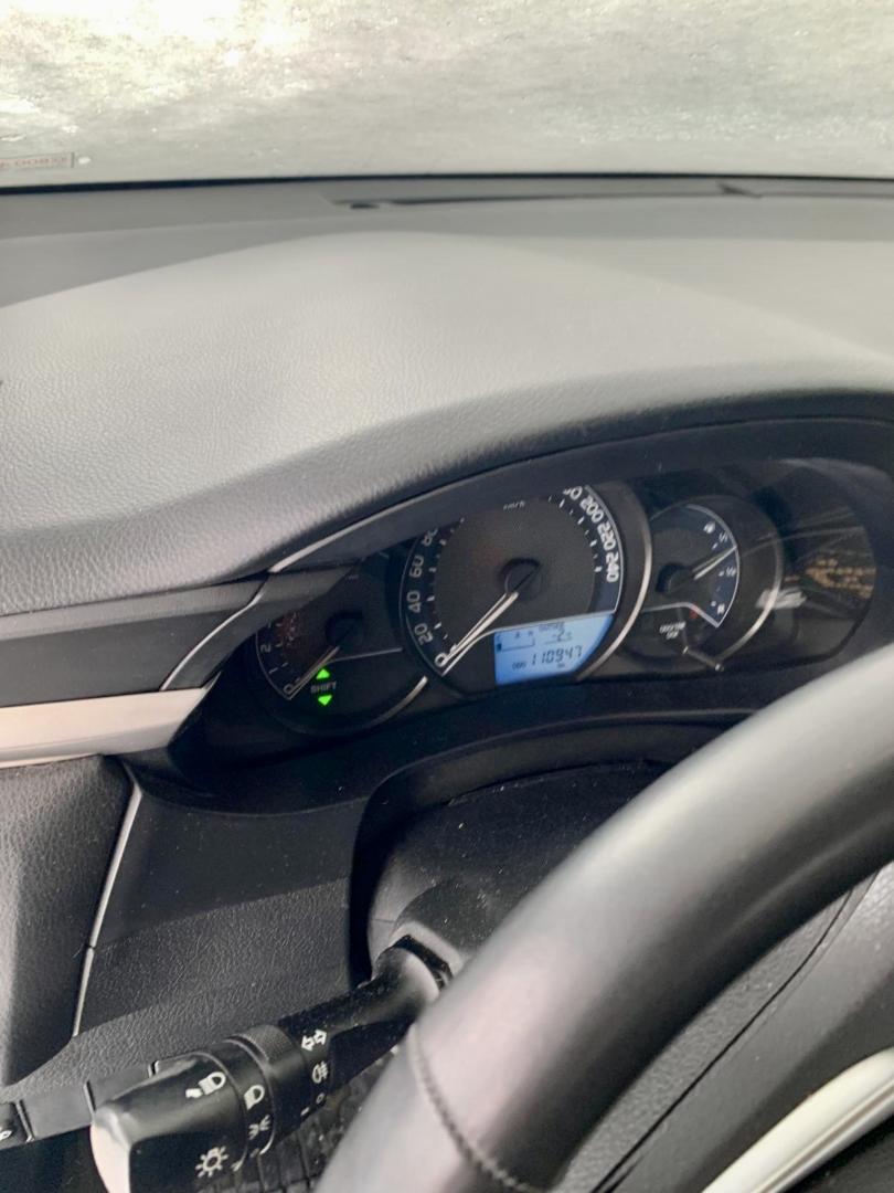 Cumpara/ Vinde online Toyota Corolla 2015 SH, la cel mai bun pret pentru tine!