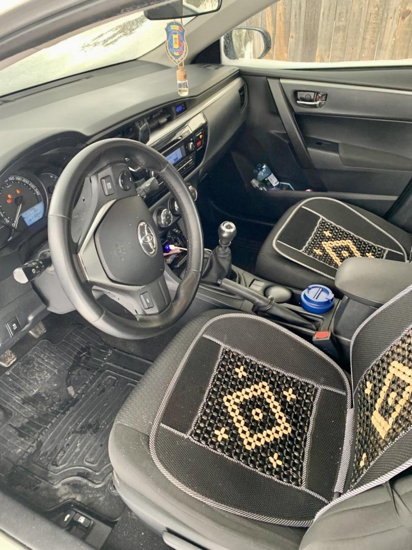 Cumpara/ Vinde online Toyota Corolla 2015 SH, la cel mai bun pret pentru tine!