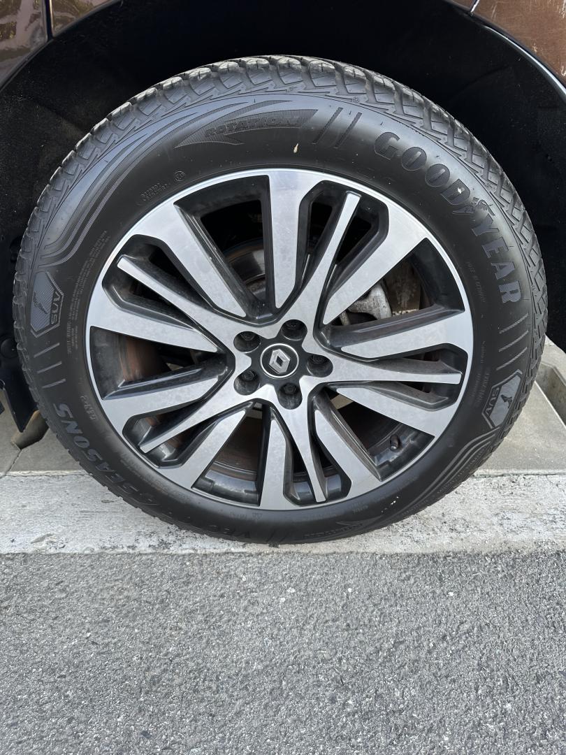 Cumpara/ Vinde online Renault  Espace 2015 SH, la cel mai bun pret pentru tine!