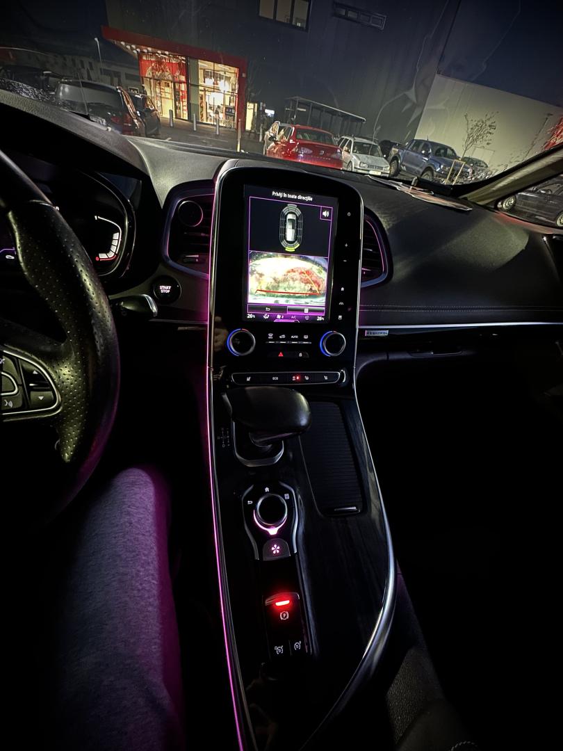 Cumpara/ Vinde online Renault  Espace 2015 SH, la cel mai bun pret pentru tine!