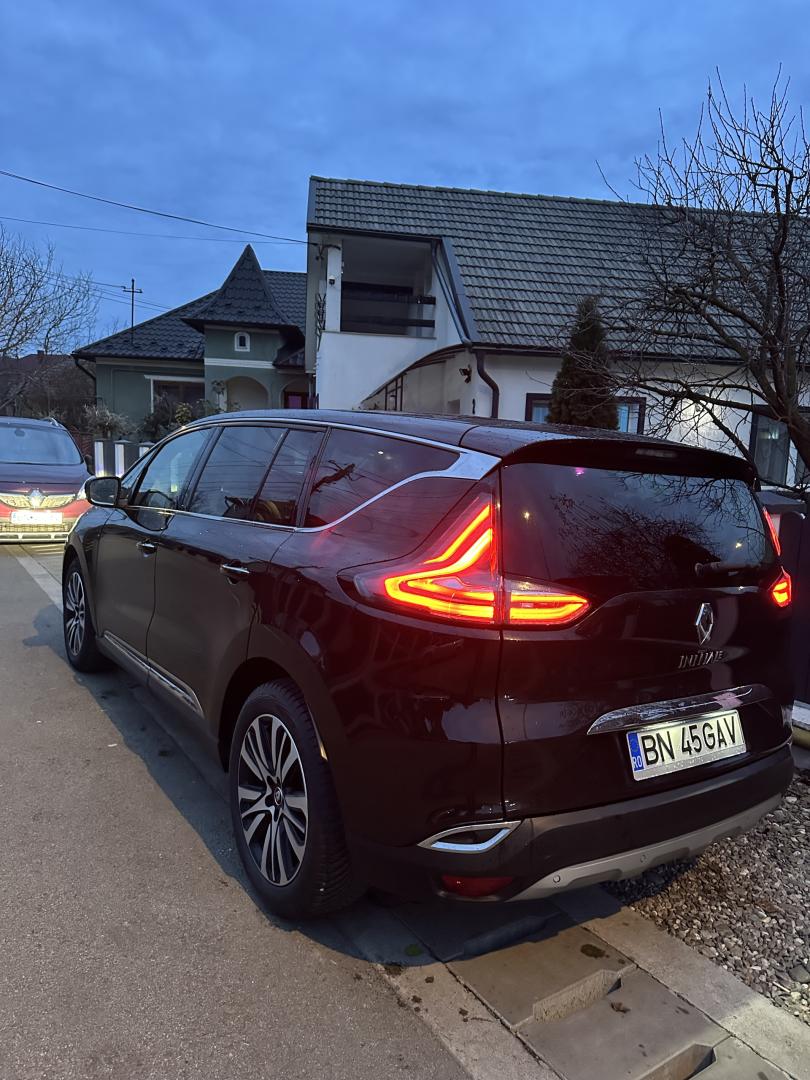 Cumpara/ Vinde online Renault  Espace 2015 SH, la cel mai bun pret pentru tine!