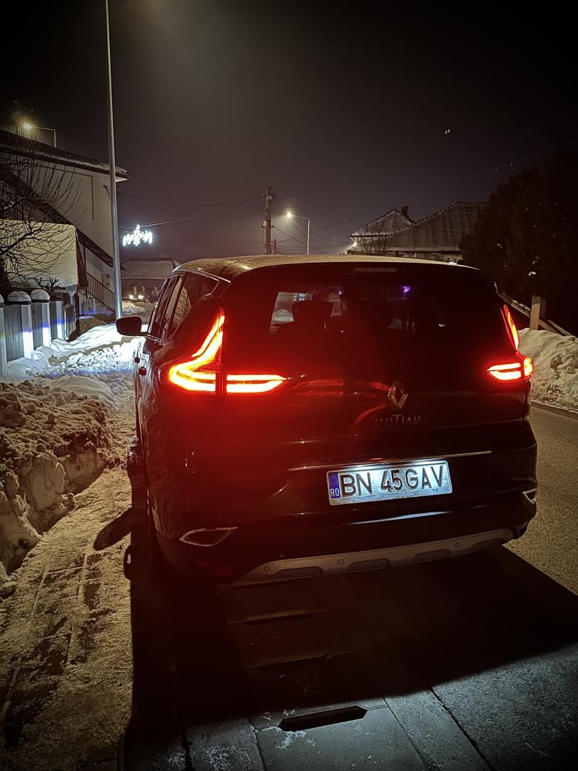 Cumpara/ Vinde online Renault  Espace 2015 SH, la cel mai bun pret pentru tine!