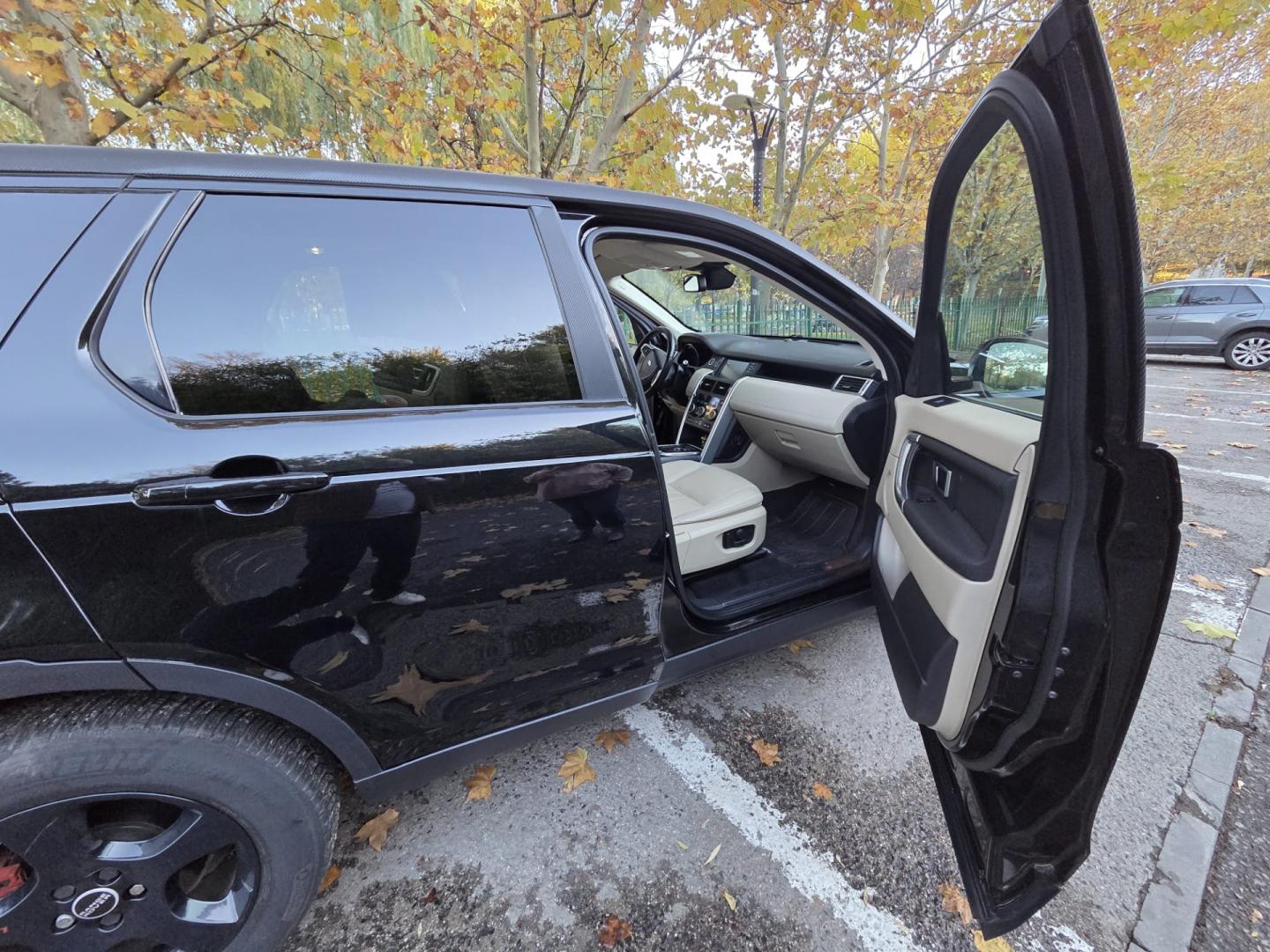 Cumpara/ Vinde online Land Rover Discovery Sport 2016 SH, la cel mai bun pret pentru tine!