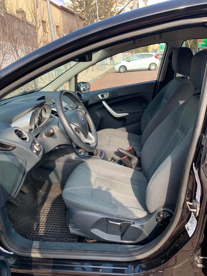 Cumpara/ Vinde online Ford Fiesta 2013 SH, la cel mai bun pret pentru tine!