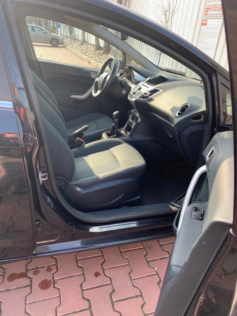 Cumpara/ Vinde online Ford Fiesta 2013 SH, la cel mai bun pret pentru tine!