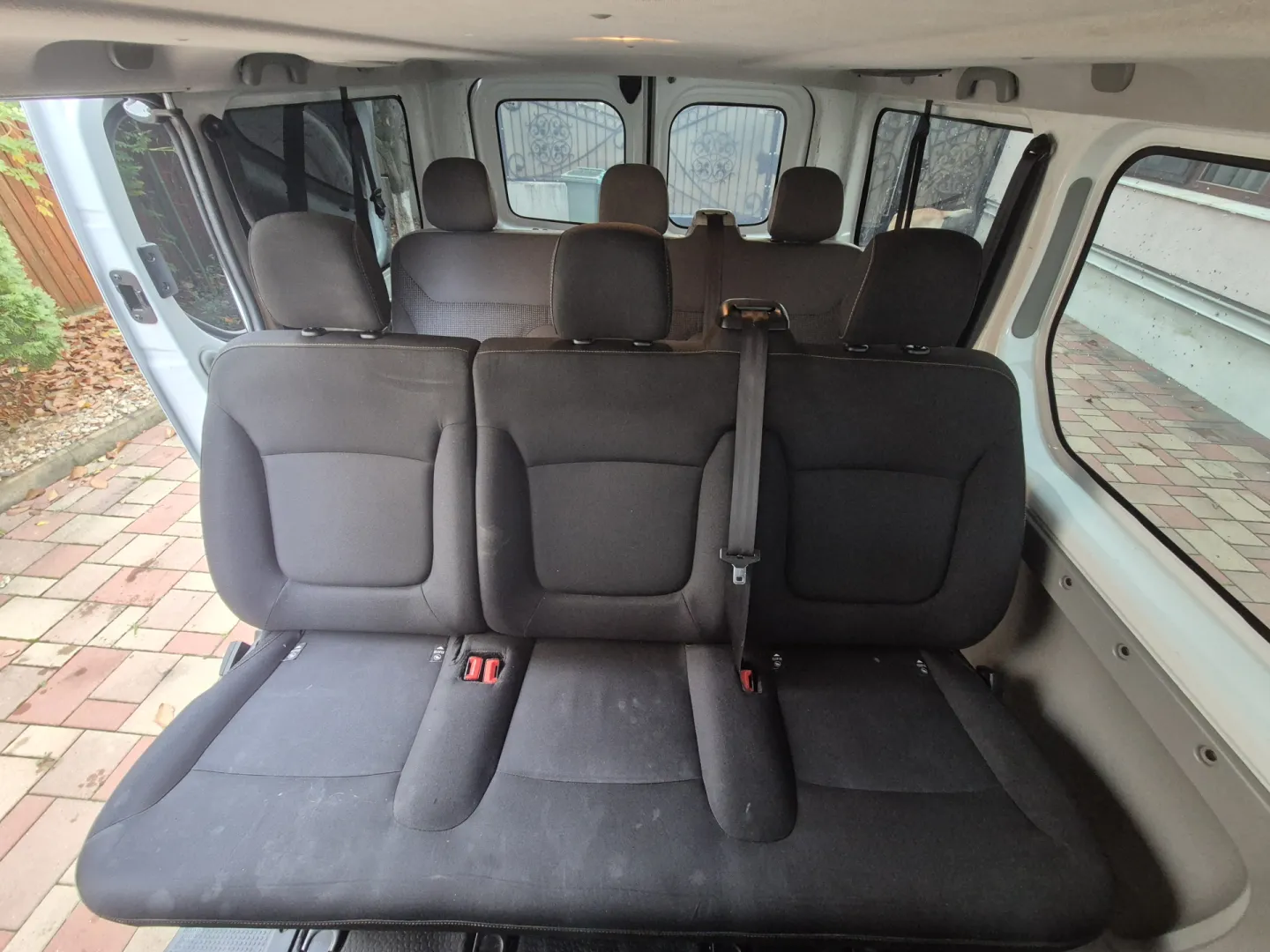 Cumpara/ Vinde online Opel Vivaro 2011 SH, la cel mai bun pret pentru tine!