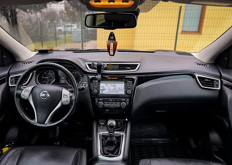 Cumpără / Vinde Nissan Qashqai 2014 SH, la cel mai bun pret pentru tine!