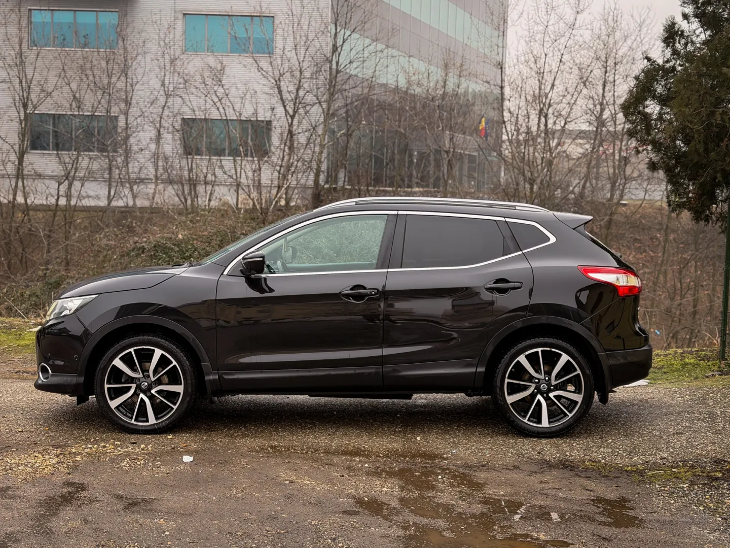 Cumpara/ Vinde online Nissan Qashqai 2014 SH, la cel mai bun pret pentru tine!