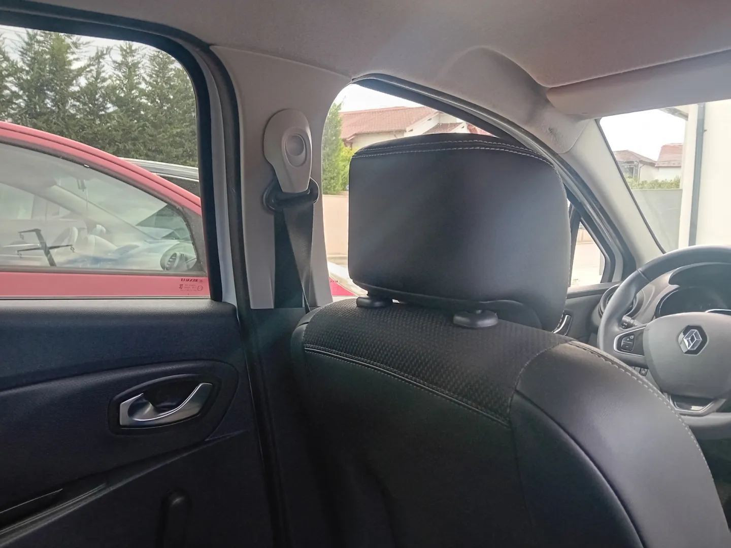 Cumpara/ Vinde online Renault  Clio 2018 SH, la cel mai bun pret pentru tine!