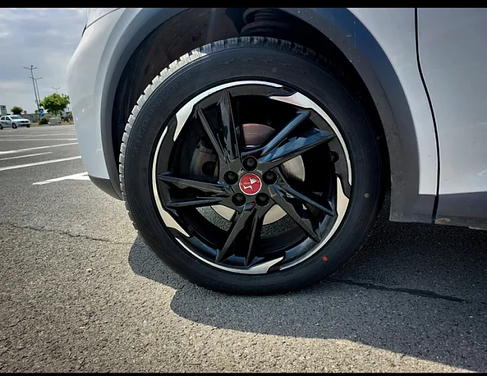 Cumpără / Vinde DS Automobiles DS7 Crossback 2019 SH, la cel mai bun pret pentru tine!