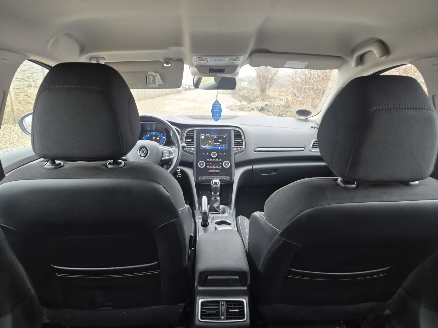 Cumpara/ Vinde online Renault  Megane 2016 SH, la cel mai bun pret pentru tine!