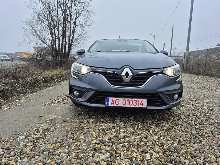 Cumpără / Vinde Renault  Megane 2016 SH, la cel mai bun pret pentru tine!