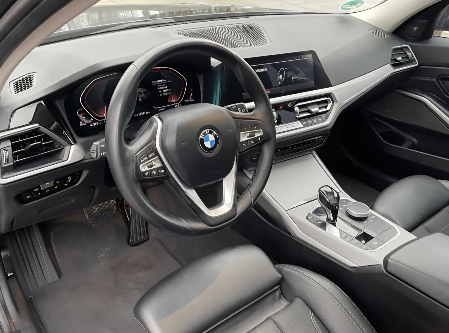 Cumpara/ Vinde online BMW 320 2020 SH, la cel mai bun pret pentru tine!