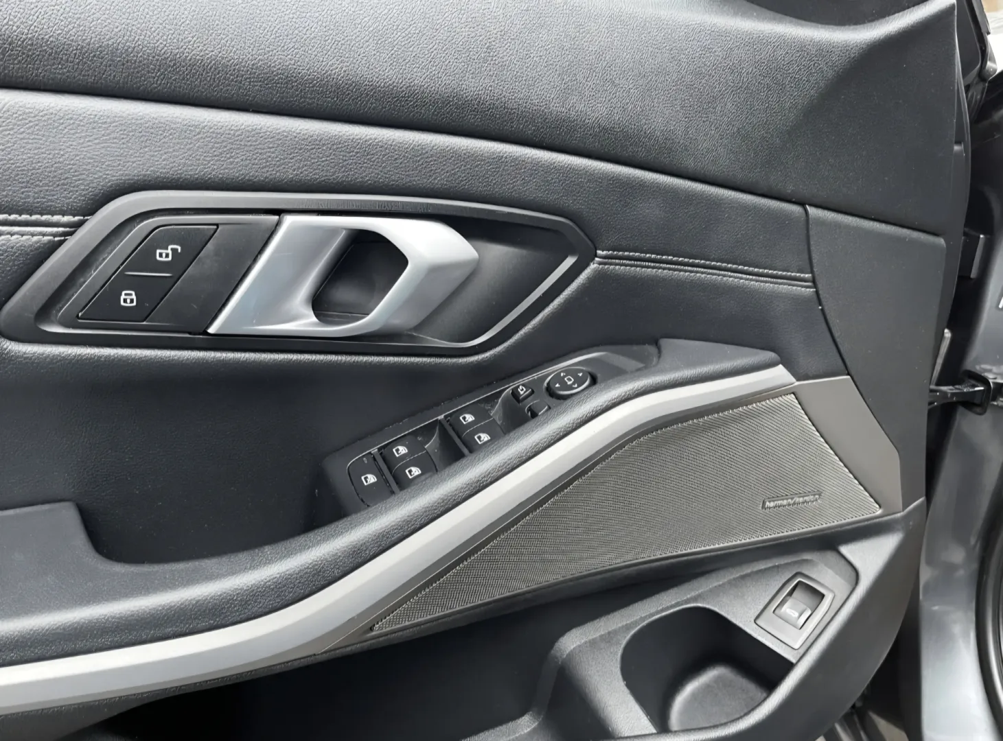 Cumpara/ Vinde online BMW 320 2020 SH, la cel mai bun pret pentru tine!