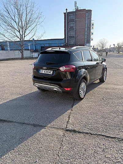 Cumpără / Vinde Ford Kuga 2011 SH, la cel mai bun pret pentru tine!