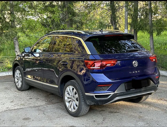 Cumpără / Vinde Volkswagen T-Roc 2019 SH, la cel mai bun pret pentru tine!