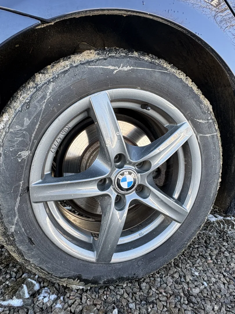 Cumpara/ Vinde online BMW 318 2007 SH, la cel mai bun pret pentru tine!