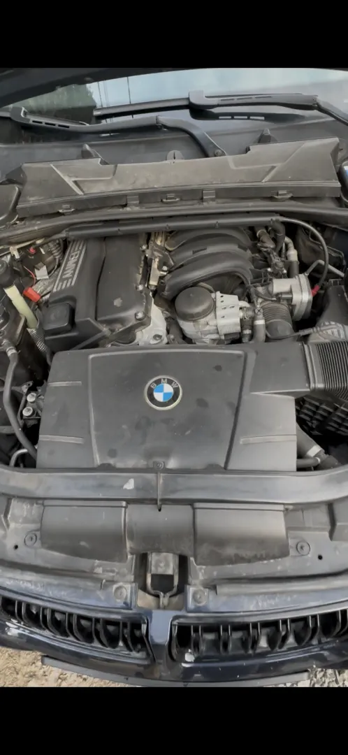 Cumpara/ Vinde online BMW 318 2007 SH, la cel mai bun pret pentru tine!