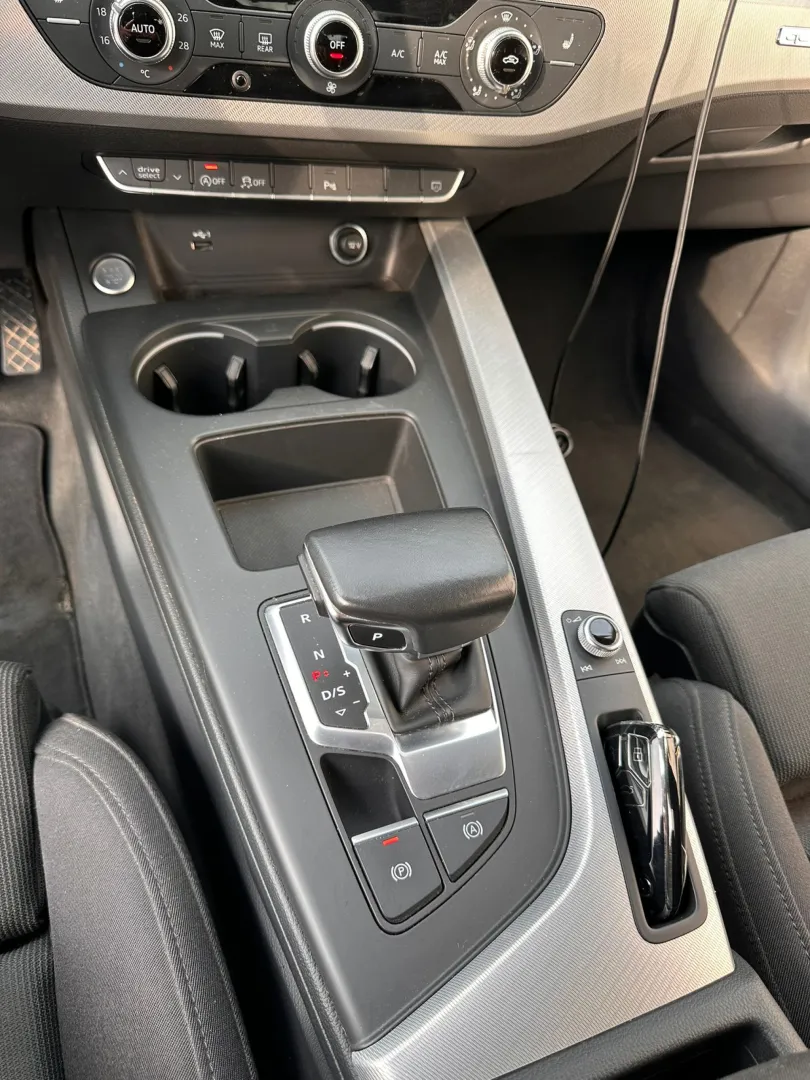 Cumpara/ Vinde online Audi A5 2021 SH, la cel mai bun pret pentru tine!