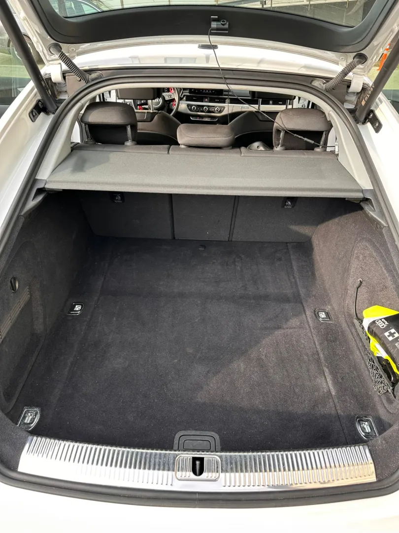 Cumpara/ Vinde online Audi A5 2021 SH, la cel mai bun pret pentru tine!