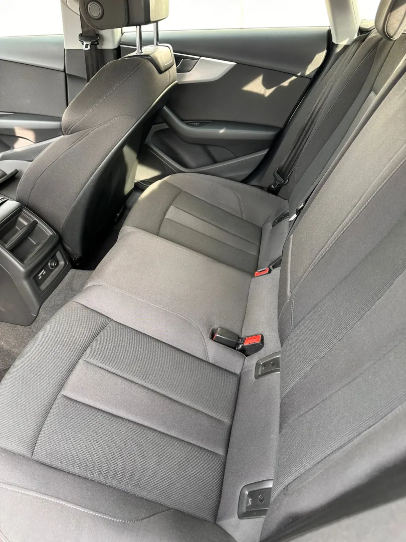 Cumpara/ Vinde online Audi A5 2021 SH, la cel mai bun pret pentru tine!