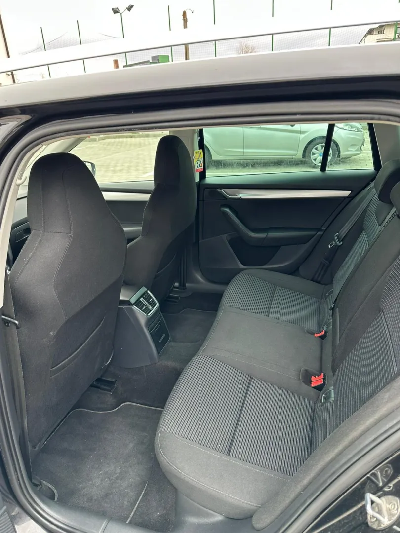 Cumpara/ Vinde online Skoda Octavia 2013 SH, la cel mai bun pret pentru tine!