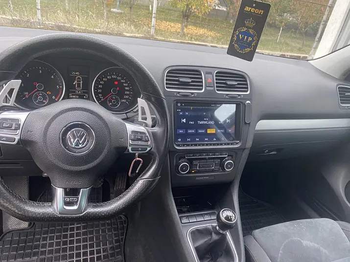 Cumpără / Vinde Volkswagen Golf 2010 SH, la cel mai bun pret pentru tine!