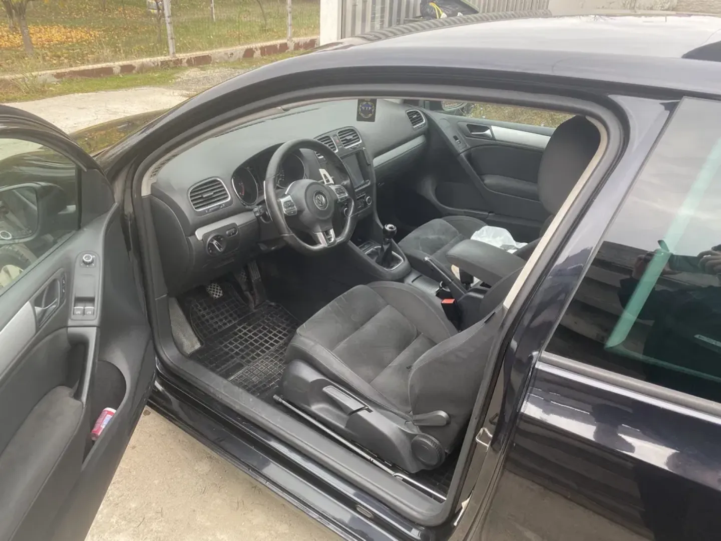 Cumpara/ Vinde online Volkswagen Golf 2010 SH, la cel mai bun pret pentru tine!