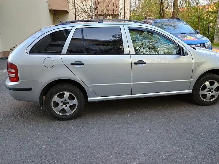 Cumpără / Vinde Skoda Fabia 2007 SH, la cel mai bun pret pentru tine!