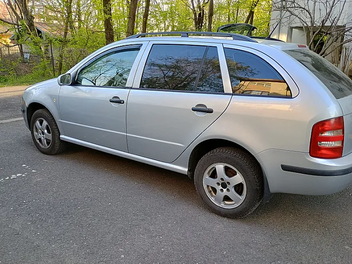 Cumpără / Vinde Skoda Fabia 2007 SH, la cel mai bun pret pentru tine!