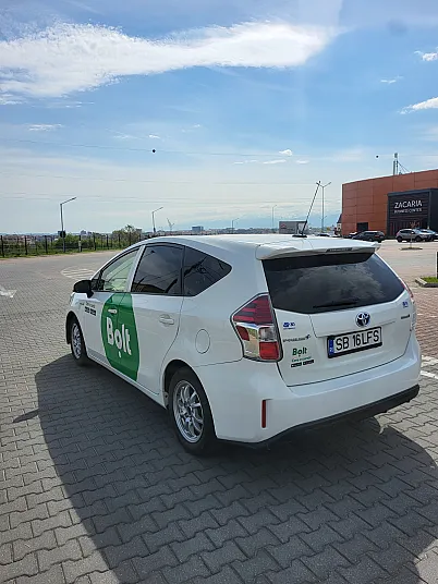 Cumpără / Vinde Toyota Prius + 2018 SH, la cel mai bun pret pentru tine!